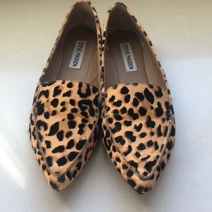 Steve Madden leopard print flat